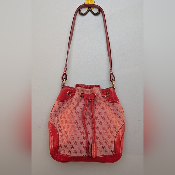 Dooney & Bourke | Red Signature Bucket Drawstring Shoulder Bag, Cloth & Leather - Picture 2 of 16